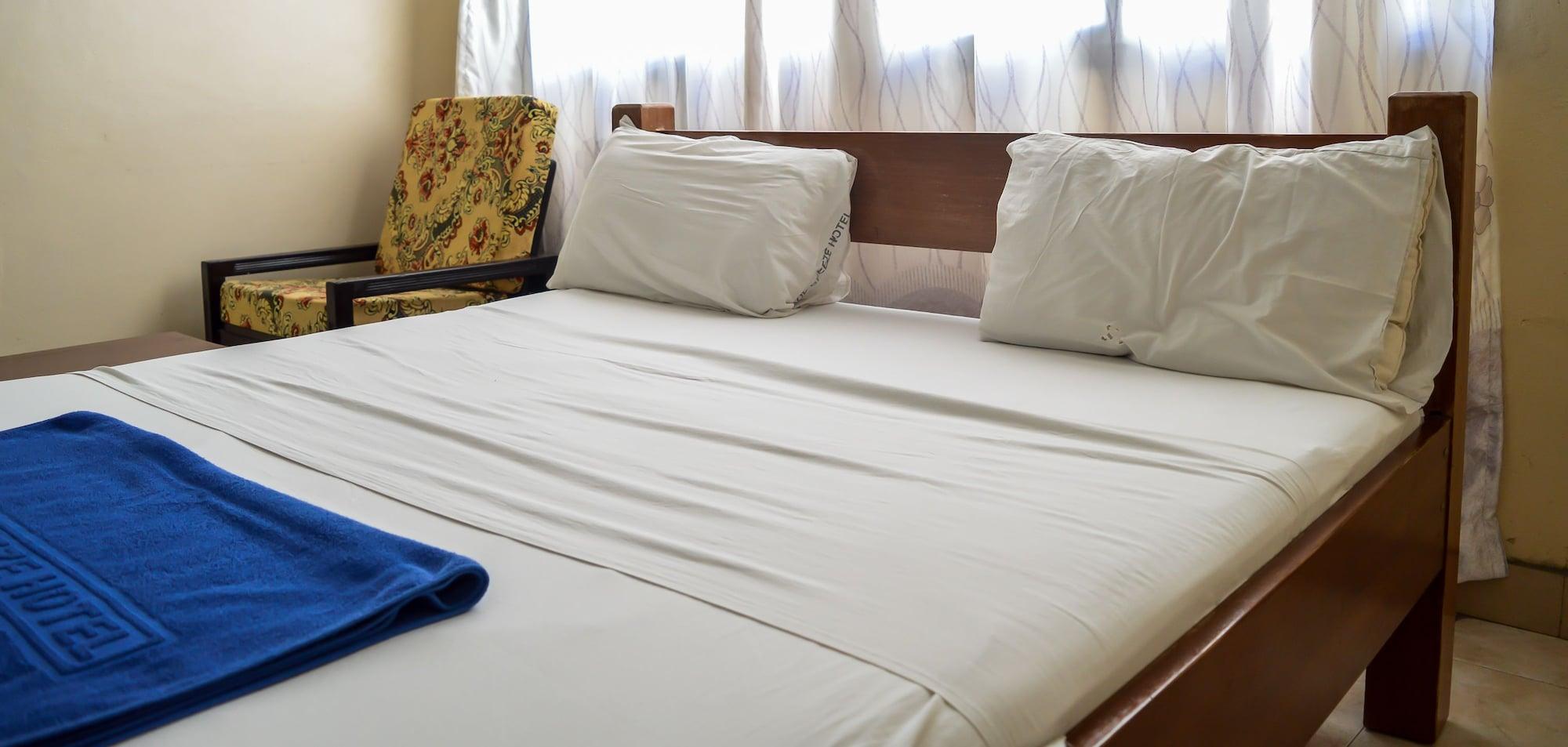 Cool Breeze Hotel モンバサ エクステリア 写真